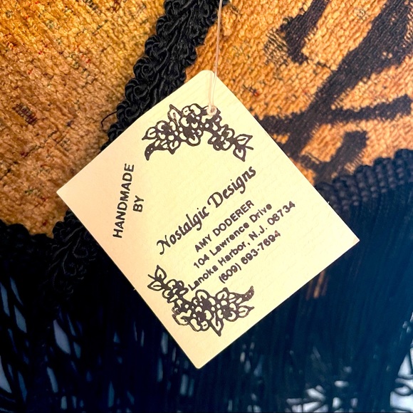 ꧁𑁍 Handmade Chenille Fringe Shoulder Wrap 𑁍꧂ - Picture 3 of 7